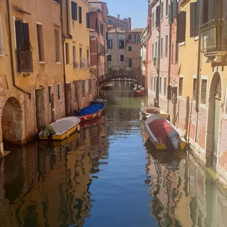 شقة Magic Casanova Flat In The Heart Of *