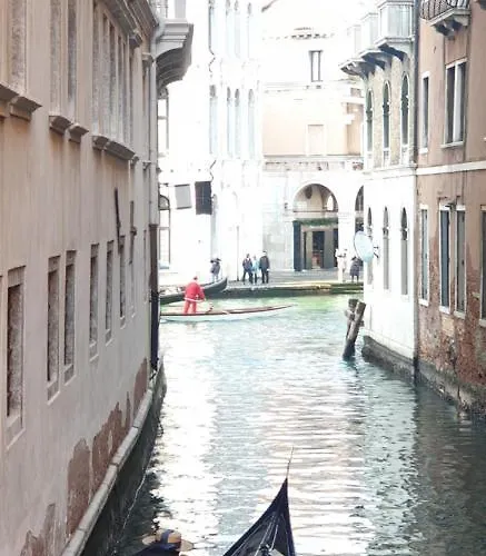 Magic Casanova Flat In The Heart Of Appartement Venetië